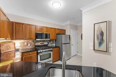 503 Sunset View Terrace SE #101, Leesburg, VA 20175 - Photo 5
