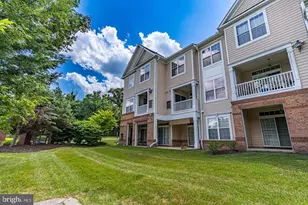 43920 Hickory Corner Terrace, Ashburn, VA 20147 - Photo 3