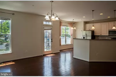 42243 Canary Grass Square, Aldie, VA 20105 - Photo 7