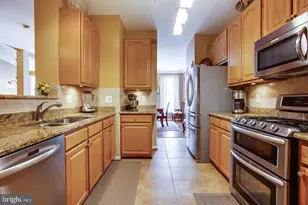 20875 Cosworth Terrace, Sterling, VA 20165 - Photo 11