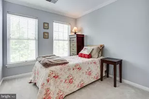 20875 Cosworth Terrace, Sterling, VA 20165 - Photo 19