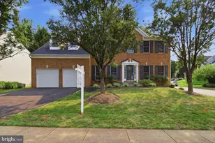 46405 Esterbrook Cir, Sterling, VA 20165 - Photo 5