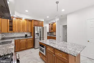 46405 Esterbrook Cir, Sterling, VA 20165 - Photo 21