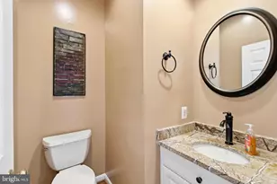 46405 Esterbrook Cir, Sterling, VA 20165 - Photo 11