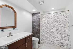 46405 Esterbrook Cir, Sterling, VA 20165 - Photo 49