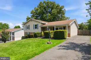 1206 E Iberia Rd, Sterling, VA 20164 - Photo 5