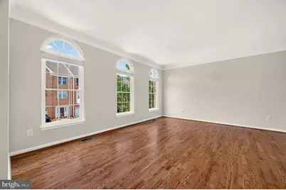 43715 Clemens Terrace, Ashburn, VA 20147 - Photo 5