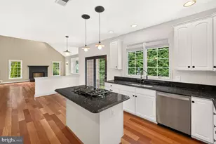 43640 Cather Ct, Ashburn, VA 20147 - Photo 19