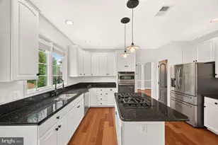 43640 Cather Ct, Ashburn, VA 20147 - Photo 17