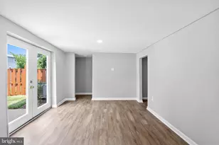 220 Meadows Ln NE, Leesburg, VA 20176 - Photo 39