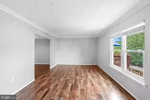 220 Meadows Ln NE, Leesburg, VA 20176 - Photo 21