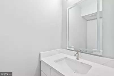 220 Meadows Lane NE, Leesburg, VA 20176 - Photo 13