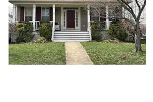 26227 Lands End Dr, Chantilly, VA 20152 - Photo 1