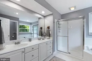 20812 Waterbeach Pl, Sterling, VA 20165 - Photo 35