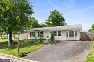 501 E Poplar Road E, Sterling, VA 20164 - Photo 3