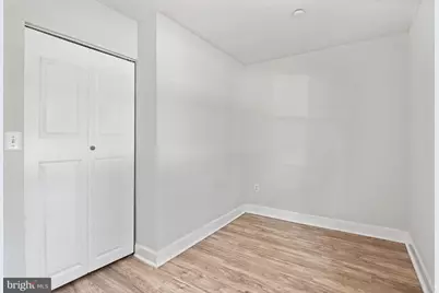 501 E Poplar Road E, Sterling, VA 20164 - Photo 29