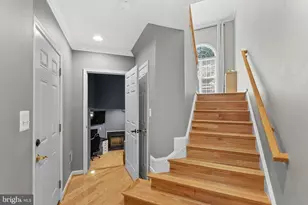 24651 Clock Tower Square, Aldie, VA 20105 - Photo 5