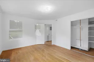 130 S 29th Street S, Purcellville, VA 20132 - Photo 9