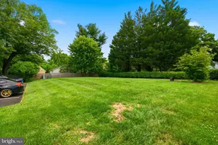 130 S 29th Street S, Purcellville, VA 20132 - Photo 11