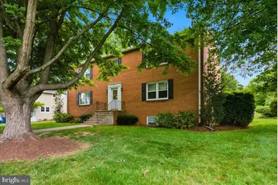 130 S 29th Street S #1, Purcellville, VA 20132 - Photo 1