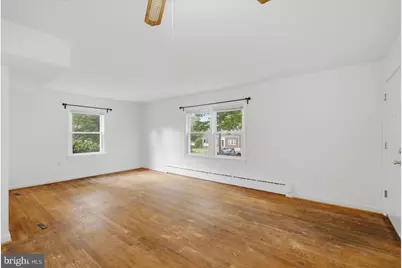 130 S 29th Street S #1, Purcellville, VA 20132 - Photo 3