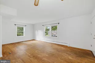 130 S 29th Street S, Purcellville, VA 20132 - Photo 3