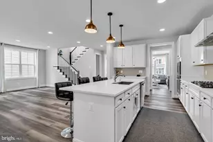41919 Spring Air Dr, Brambleton, VA 20148 - Photo 15