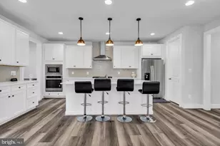 41919 Spring Air Dr, Brambleton, VA 20148 - Photo 13