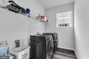 41919 Spring Air Dr, Brambleton, VA 20148 - Photo 27