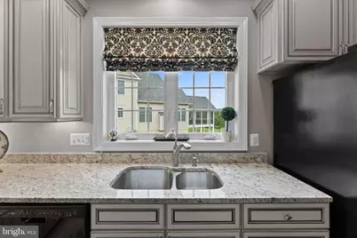 22970 Weybridge Square, Broadlands, VA 20148 - Photo 25