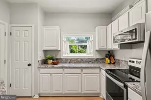 676 Gateway Dr SE, Leesburg, VA 20175 - Photo 25