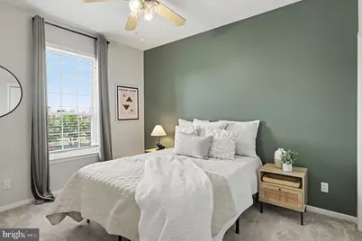 676 Gateway Drive SE #812, Leesburg, VA 20175 - Photo 9