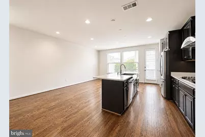 23451 Epperson Square, Brambleton, VA 20148 - Photo 17