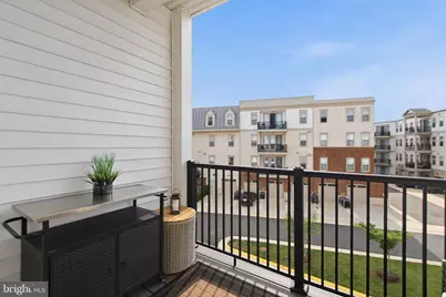 23639 Golden Embers Square #302, Ashburn, VA 20148 - Photo 7
