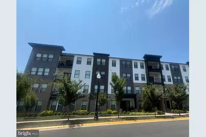 23639 Golden Embers Square #302, Ashburn, VA 20148 - Photo 1