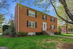 130 S 29th St, Purcellville, VA 20132 - Photo 17