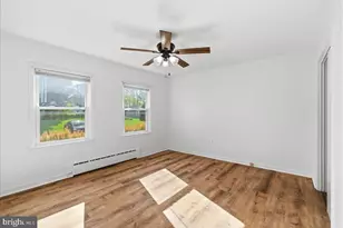 130 S 29th St, Purcellville, VA 20132 - Photo 9
