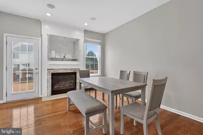 22540 Airmont Woods Terrace, Ashburn, VA 20148 - Photo 21