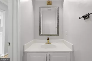 21140 Winding Brook Square, Ashburn, VA 20147 - Photo 21