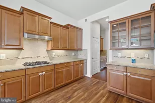 20920 Ashburn Heights Dr, Ashburn, VA 20148 - Photo 15