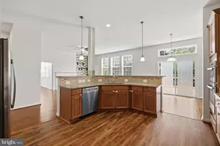 20920 Ashburn Heights Dr, Ashburn, VA 20148 - Photo 13