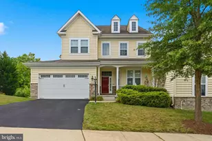 20920 Ashburn Heights Dr, Ashburn, VA 20148 - Photo 1
