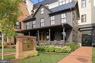 611 S King St, Leesburg, VA 20175 - Photo 39