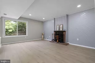 13 Wrightwood Pl, Sterling, VA 20164 - Photo 21