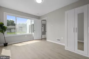 13 Wrightwood Pl, Sterling, VA 20164 - Photo 27