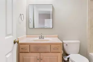 20262 Redrose Dr, Sterling, VA 20165 - Photo 41