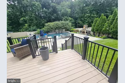 20262 Redrose Drive, Sterling, VA 20165 - Photo 5