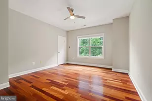 20262 Redrose Dr, Sterling, VA 20165 - Photo 43