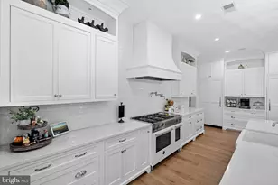 22563 Creighton Farms Dr, Leesburg, VA 20175 - Photo 17