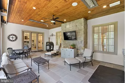 22563 Creighton Farms Drive, Leesburg, VA 20175 - Photo 23